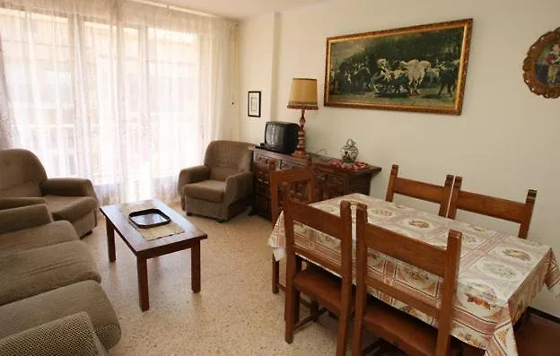מלון סאלו Apartamentos Bahia Dorada