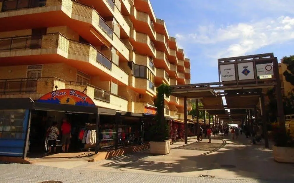 סאלו Apartamentos Bahia Dorada מלון