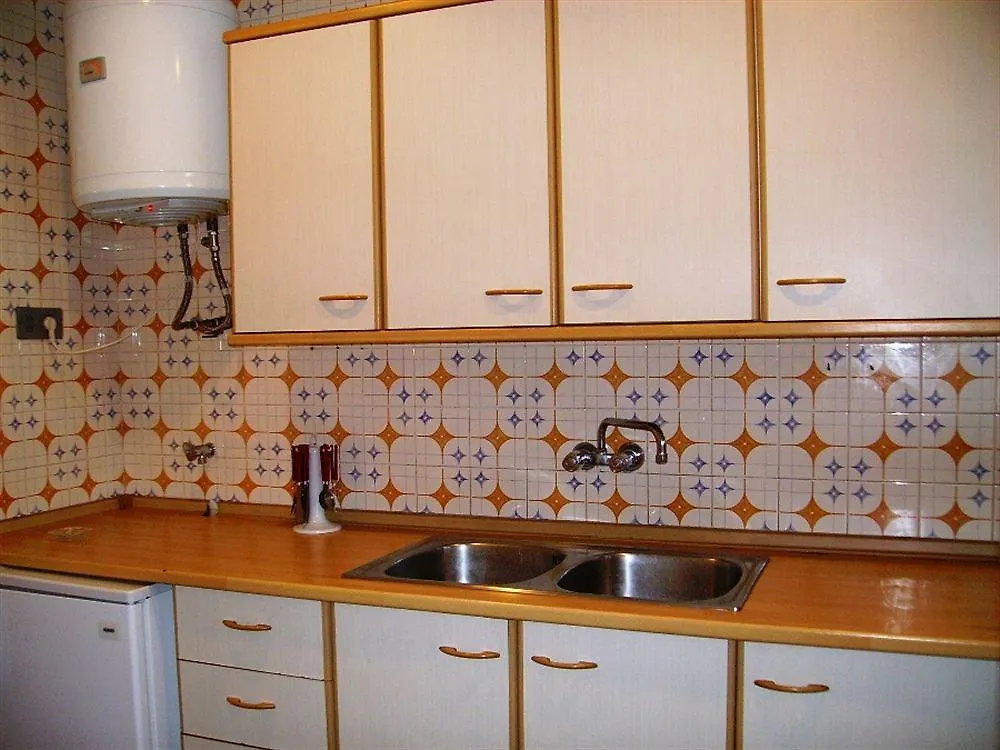 סאלו Apartamentos Bahia Dorada ספרד